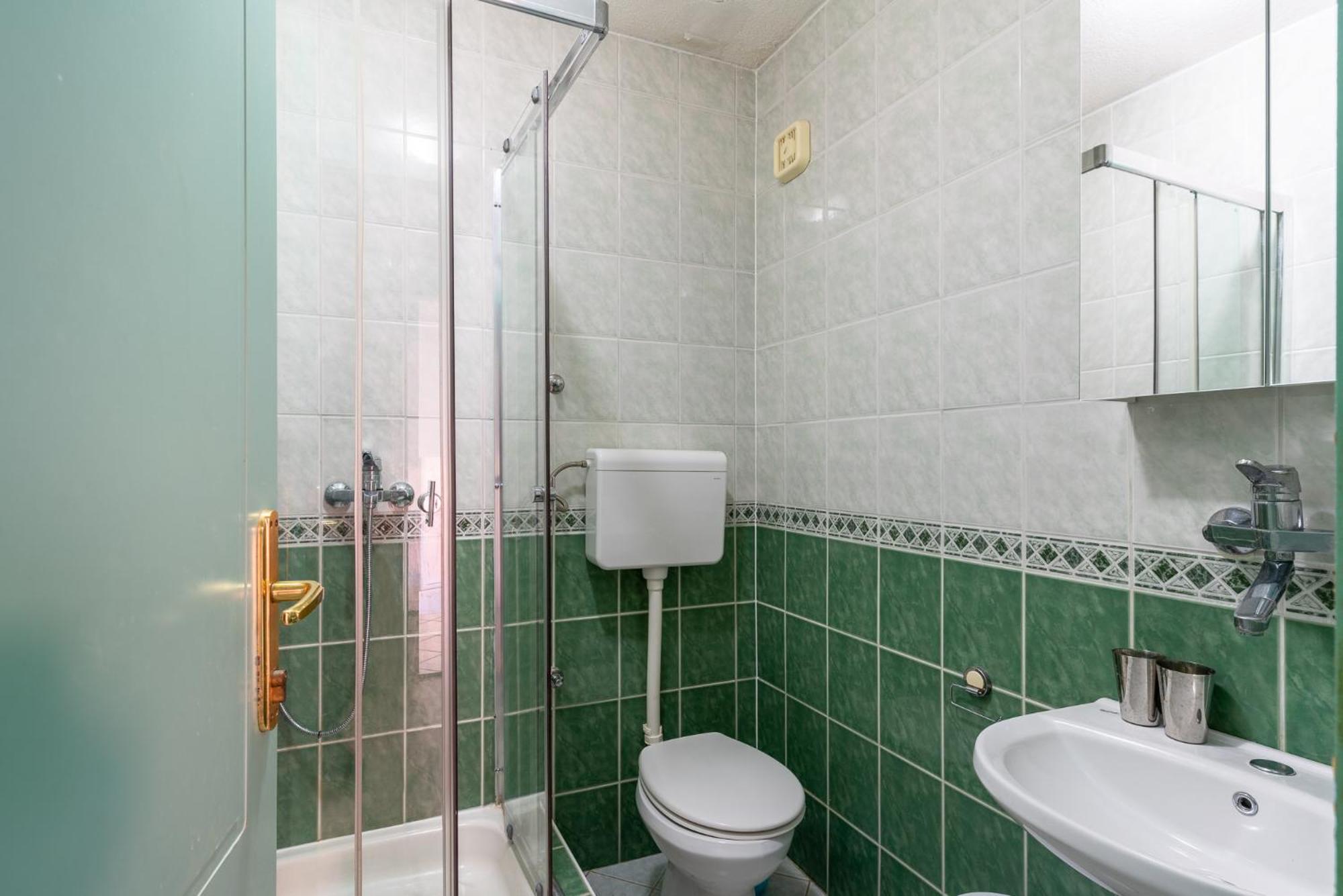 Sun Guest House Будва Екстериор снимка