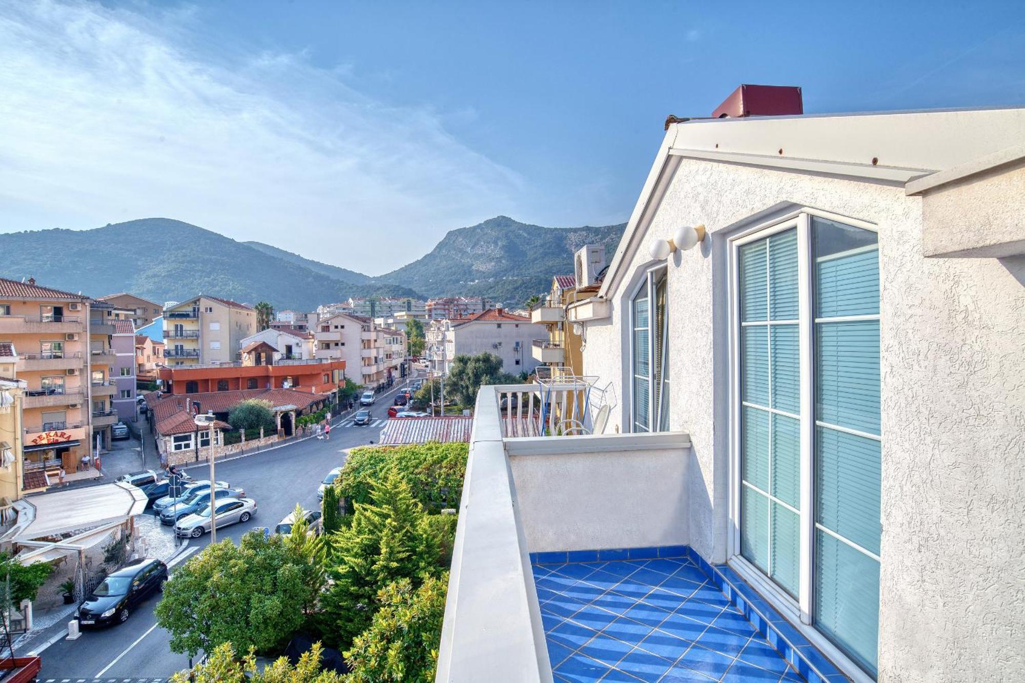 Sun Guest House Будва Екстериор снимка